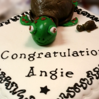 custom cake graduation 1
